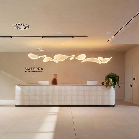 Hotel Materra Osijek Extérieur photo